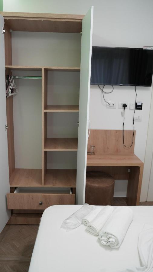 גולם Hotel Luris מראה חיצוני תמונה
