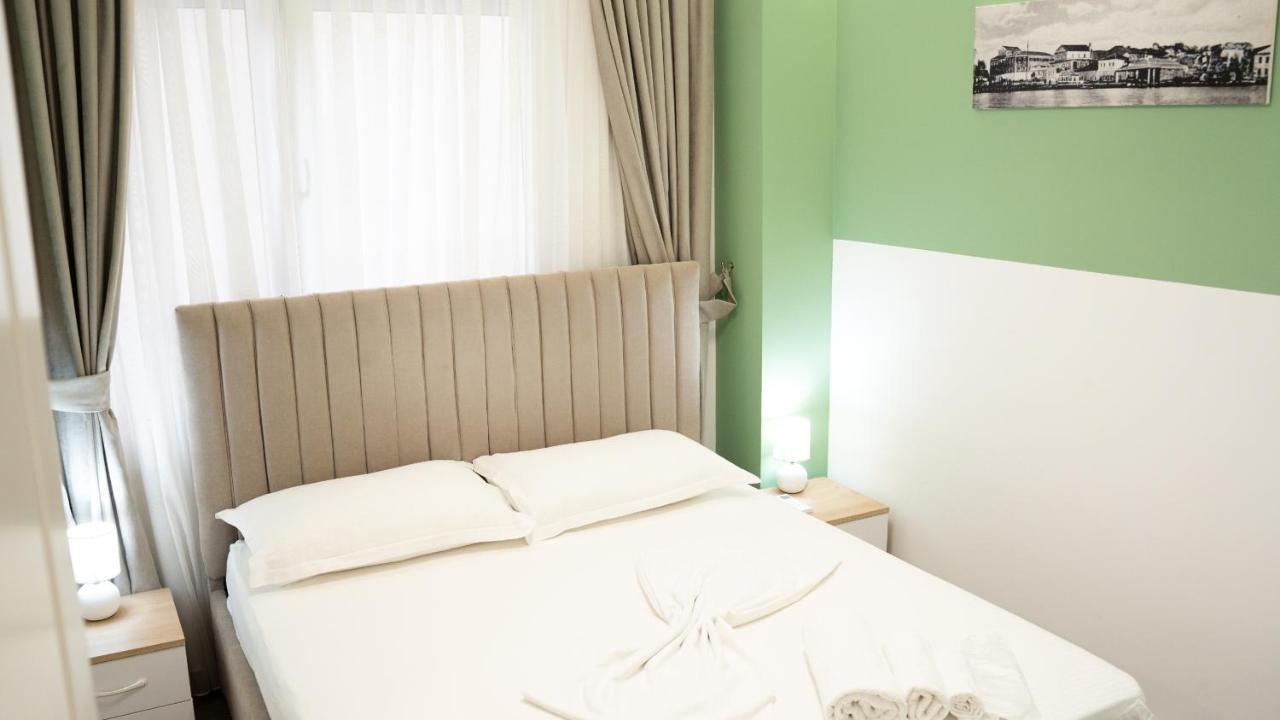 גולם Hotel Luris מראה חיצוני תמונה