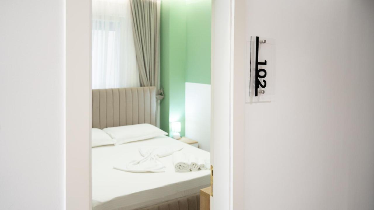 גולם Hotel Luris מראה חיצוני תמונה