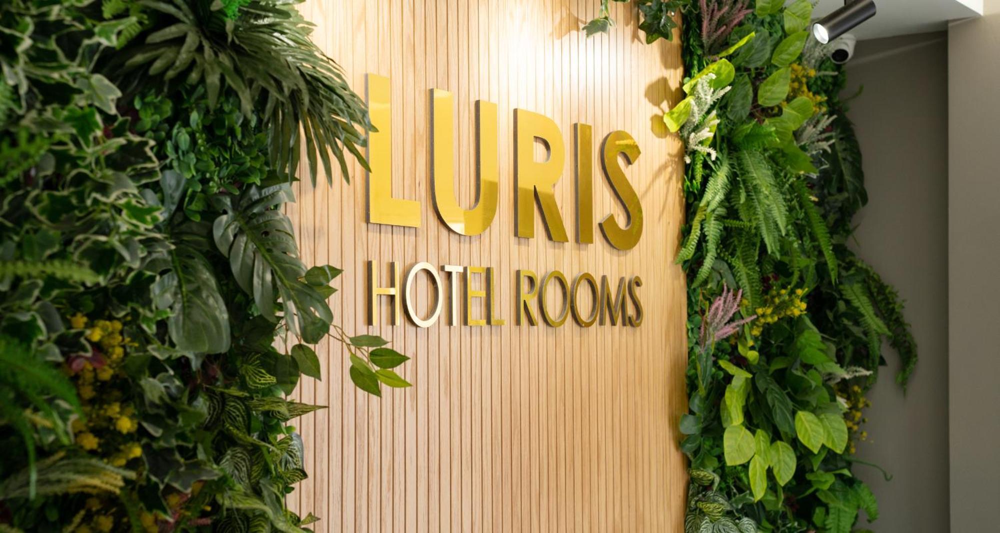 גולם Hotel Luris מראה חיצוני תמונה